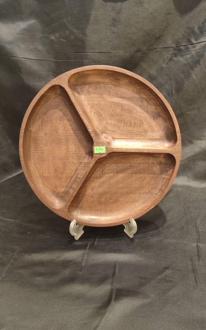 ظرف پذیرایی سه خانه چوبی
