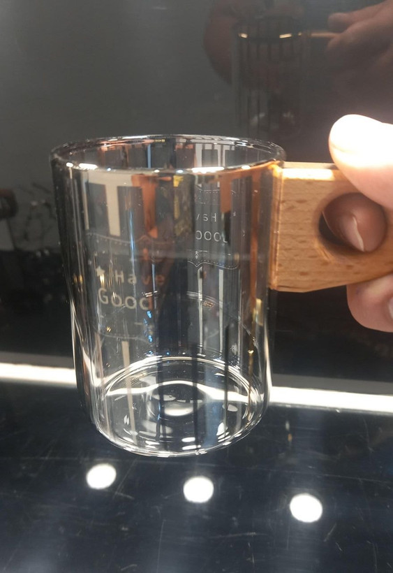 ماگ پیرکس دسته چوبی